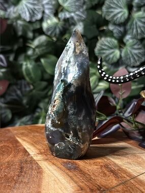 Ocean jasper flame